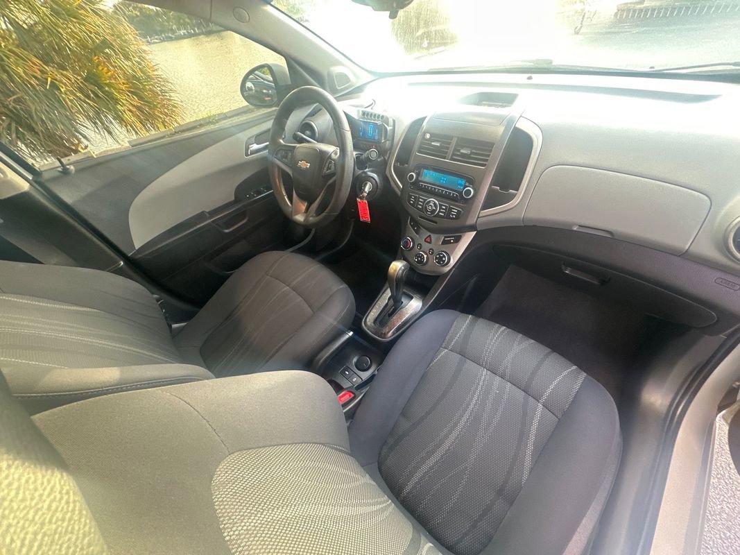Used 2014 Chevrolet Sonic LT image 13