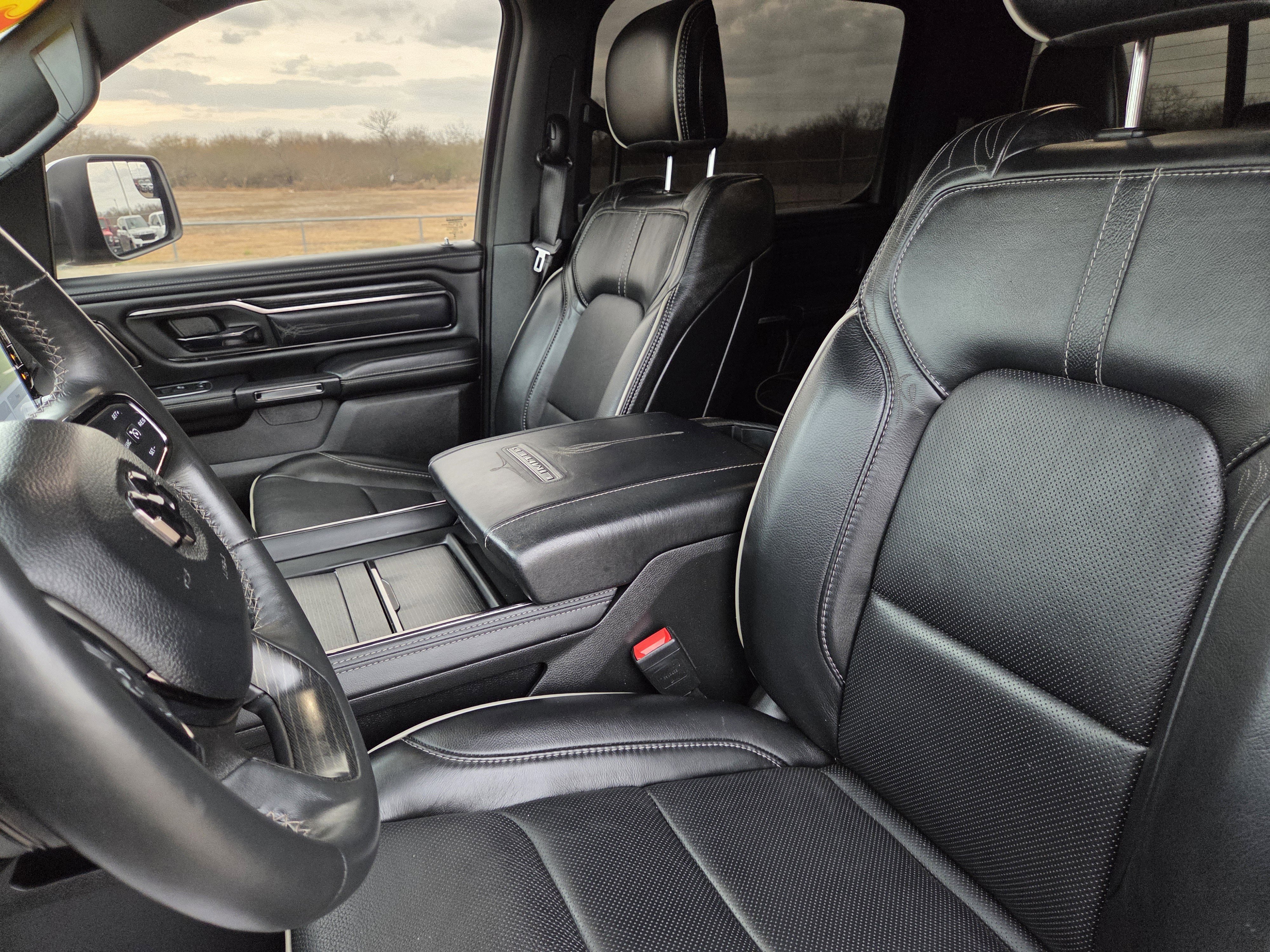 Used 2024 RAM 1500 Limited image 28