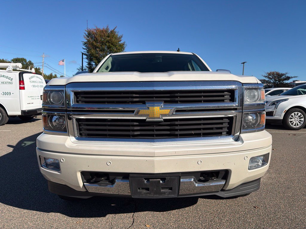 Used 2014 Chevrolet Silverado 1500 High Country w/ High Country Premium Package AWD/4WD image 2