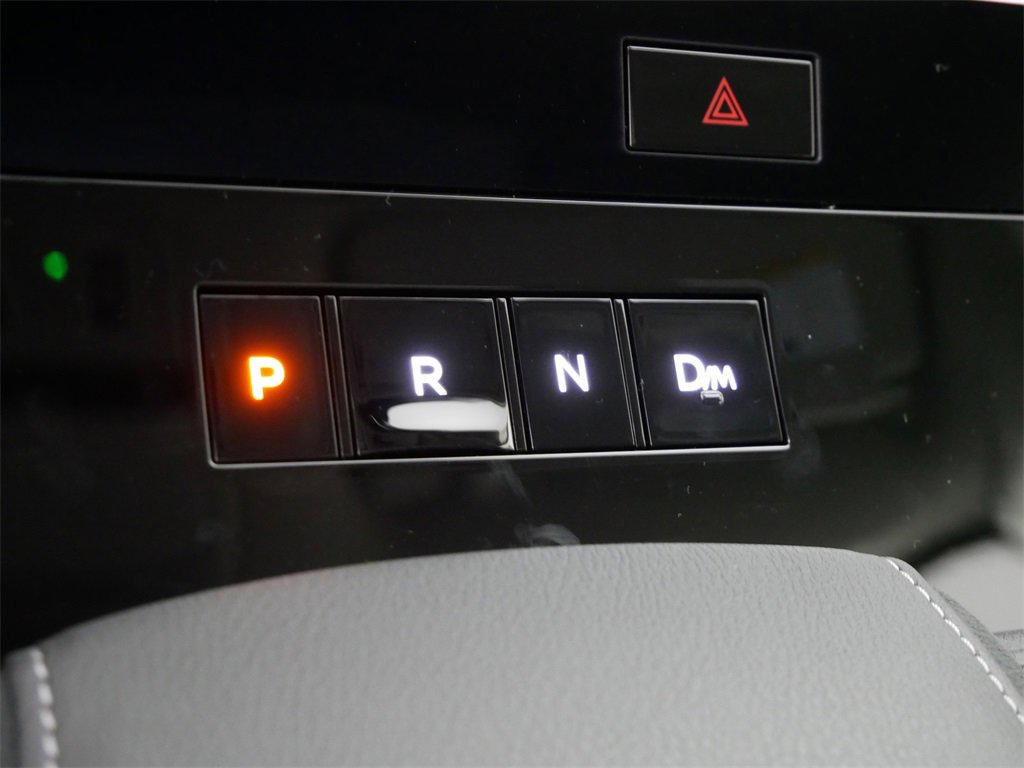 New 2025 INFINITI QX80 Sensory image 24