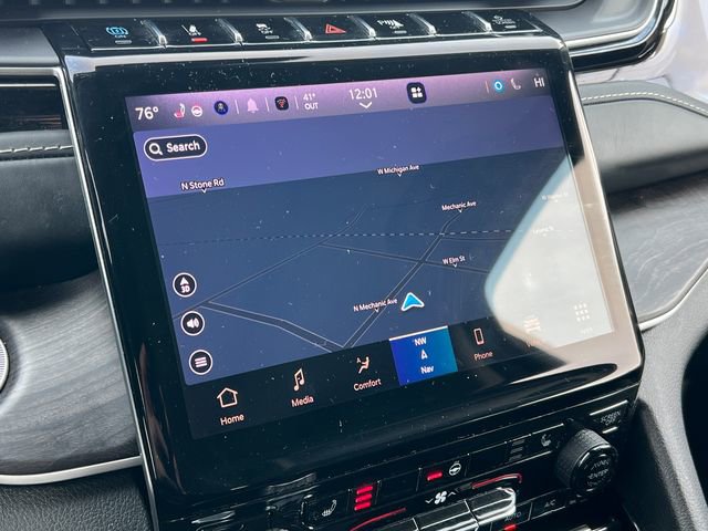 Used 2022 Jeep Grand Cherokee Limited 4xe image 25