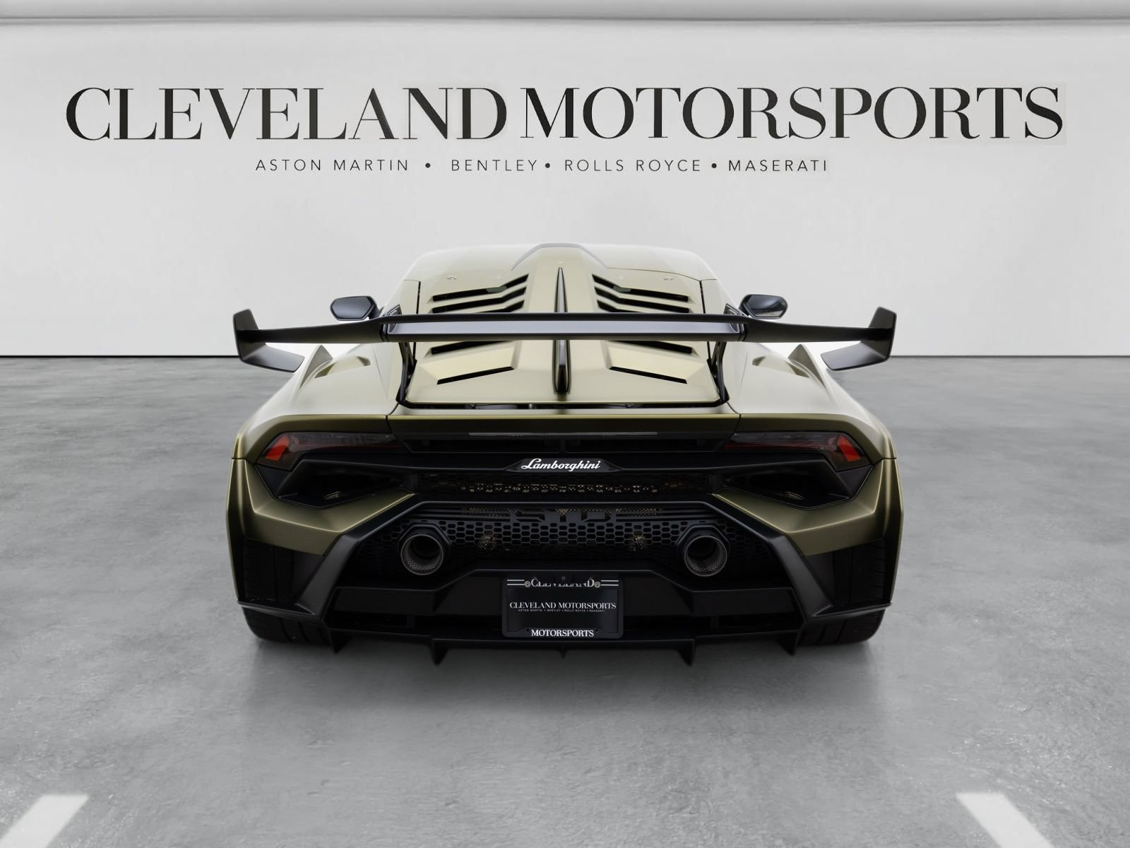 Used 2022 Lamborghini Huracan STO RWD image 50
