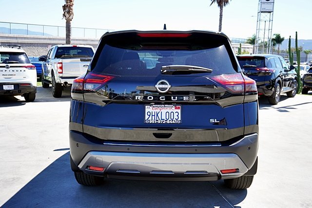 Certified 2023 Nissan Rogue SL w/ SL Premium Package FWD image 5