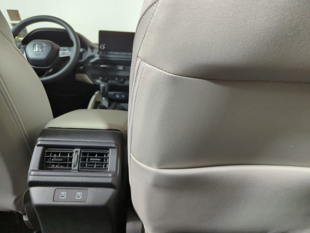 Certified 2025 Honda Accord SE image 31
