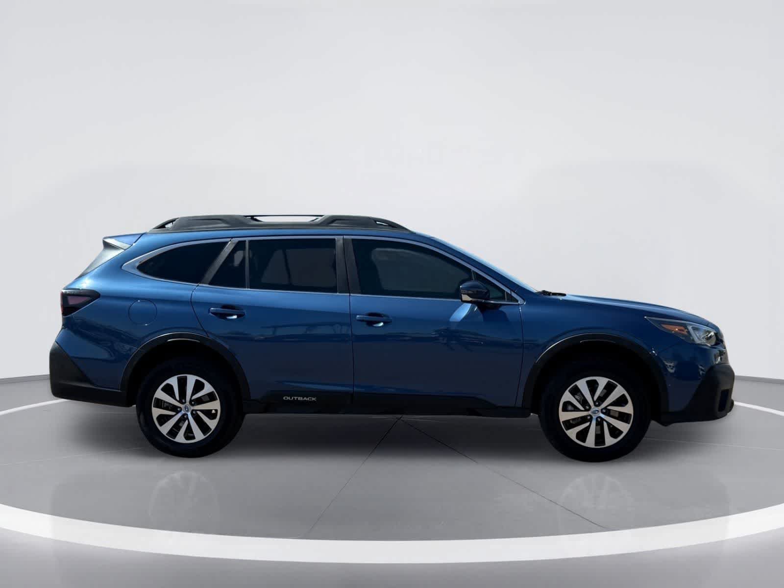 Used 2022 Subaru Outback Premium AWD/4WD image 9