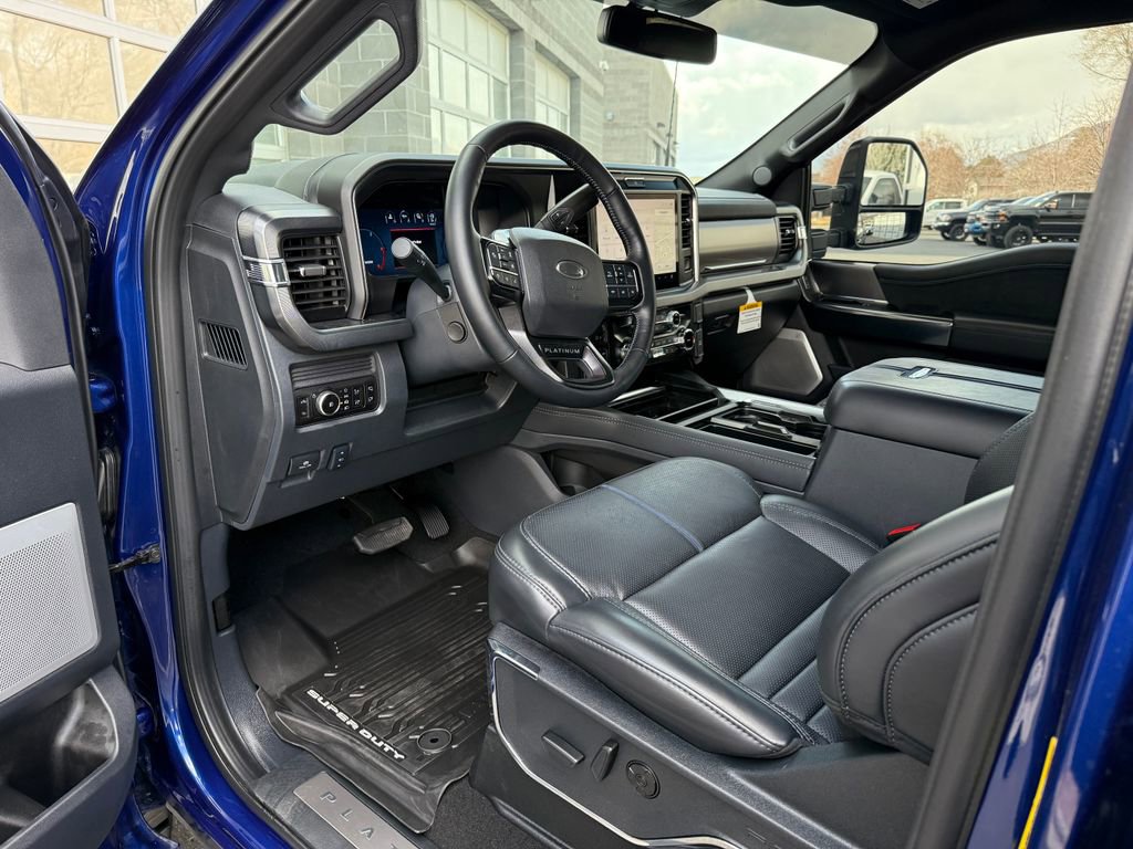 Used 2026 Ford F350 Platinum image 31