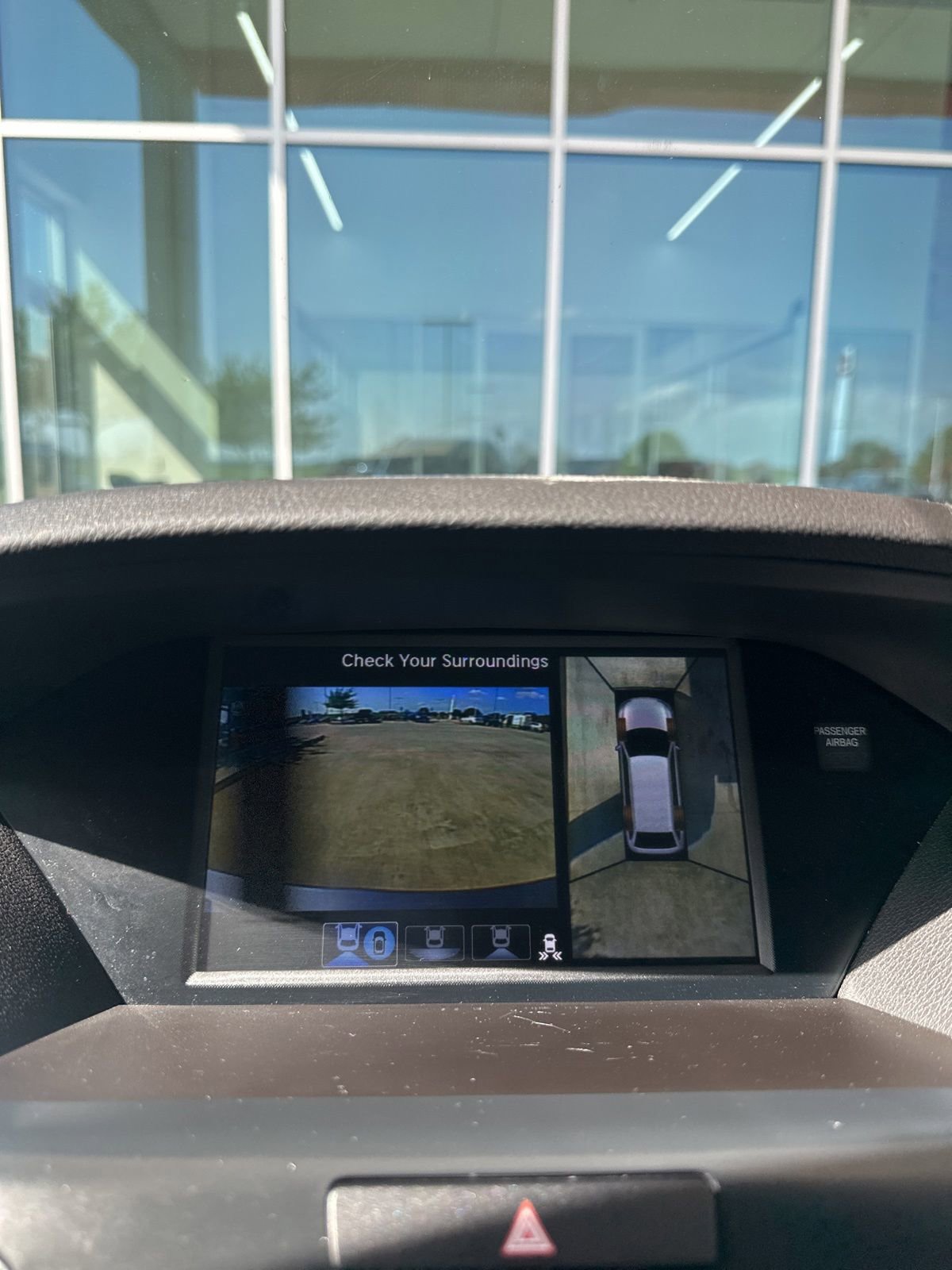 Used 2017 Acura MDX FWD w/ Advance Package image 19