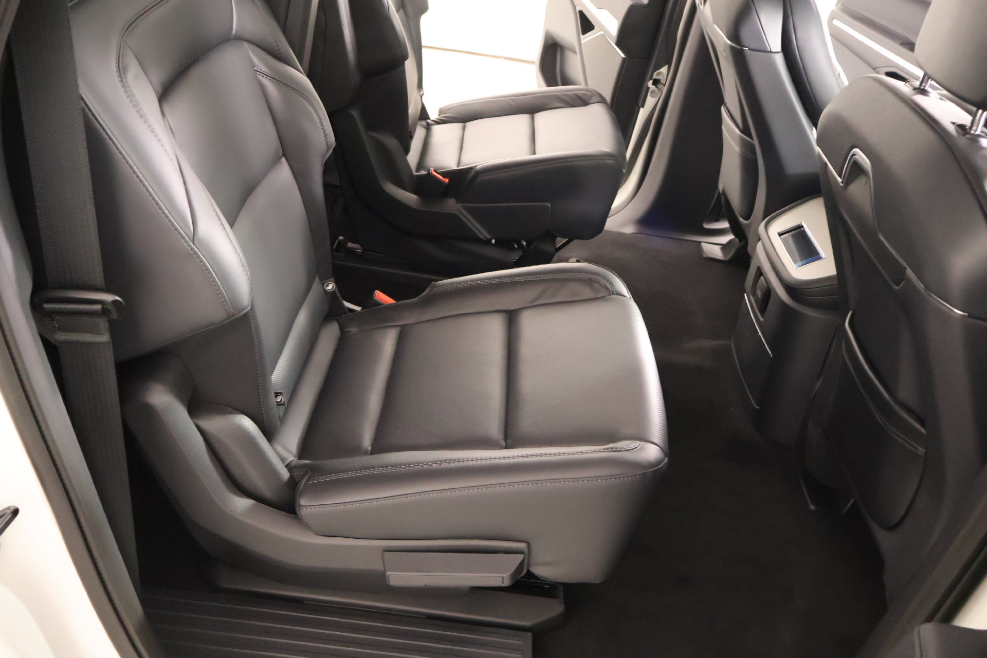 New 2027 Lincoln Navigator L Reserve w/ Jet Appearance Package AWD/4WD image 15