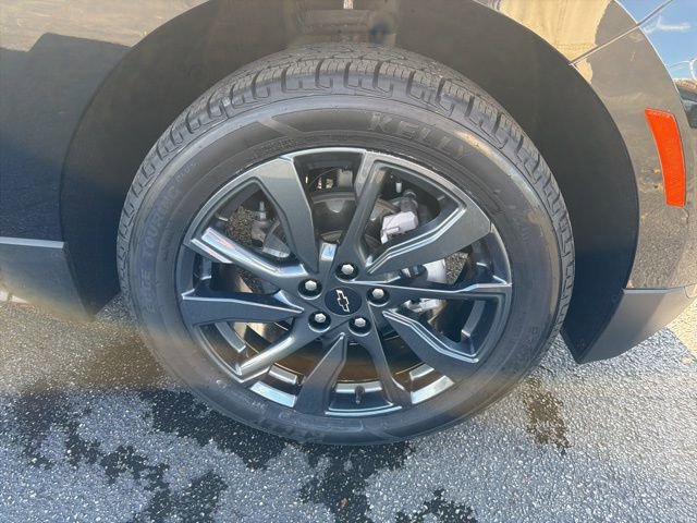 Used 2022 Chevrolet Equinox RS w/ RS Leather Package image 5