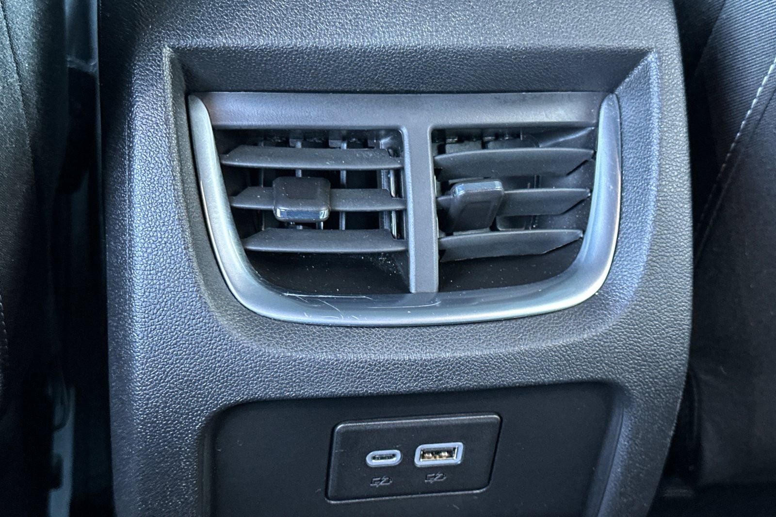 Certified 2025 Chevrolet Blazer LT image 44