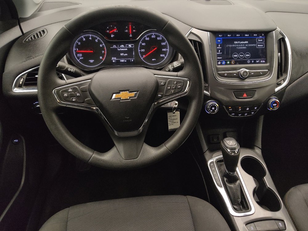 Used 2019 Chevrolet Cruze LS w/ LS Convenience Package FWD image 22