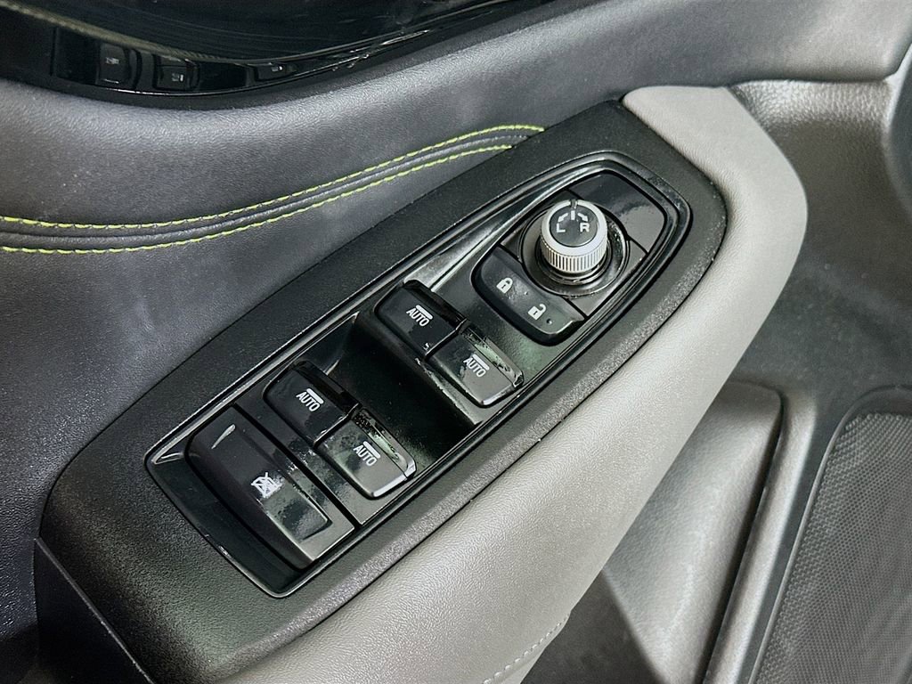 Used 2025 Subaru Outback Onyx Edition image 21