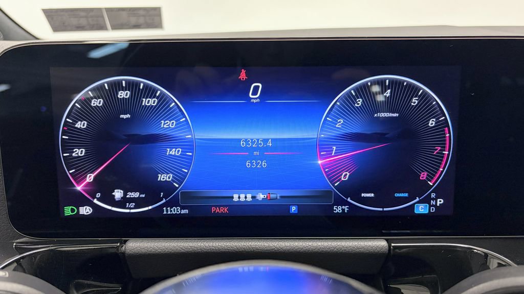 Certified 2025 Mercedes-Benz GLA 250 4MATIC image 18