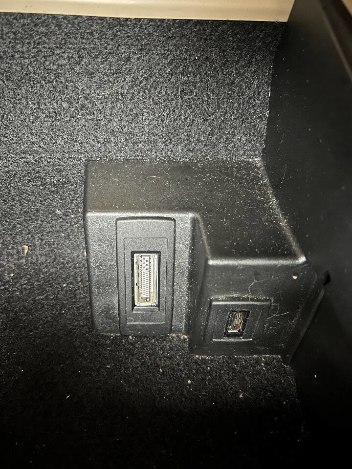 Used 2013 Mercedes-Benz C 300 4MATIC Sedan image 33