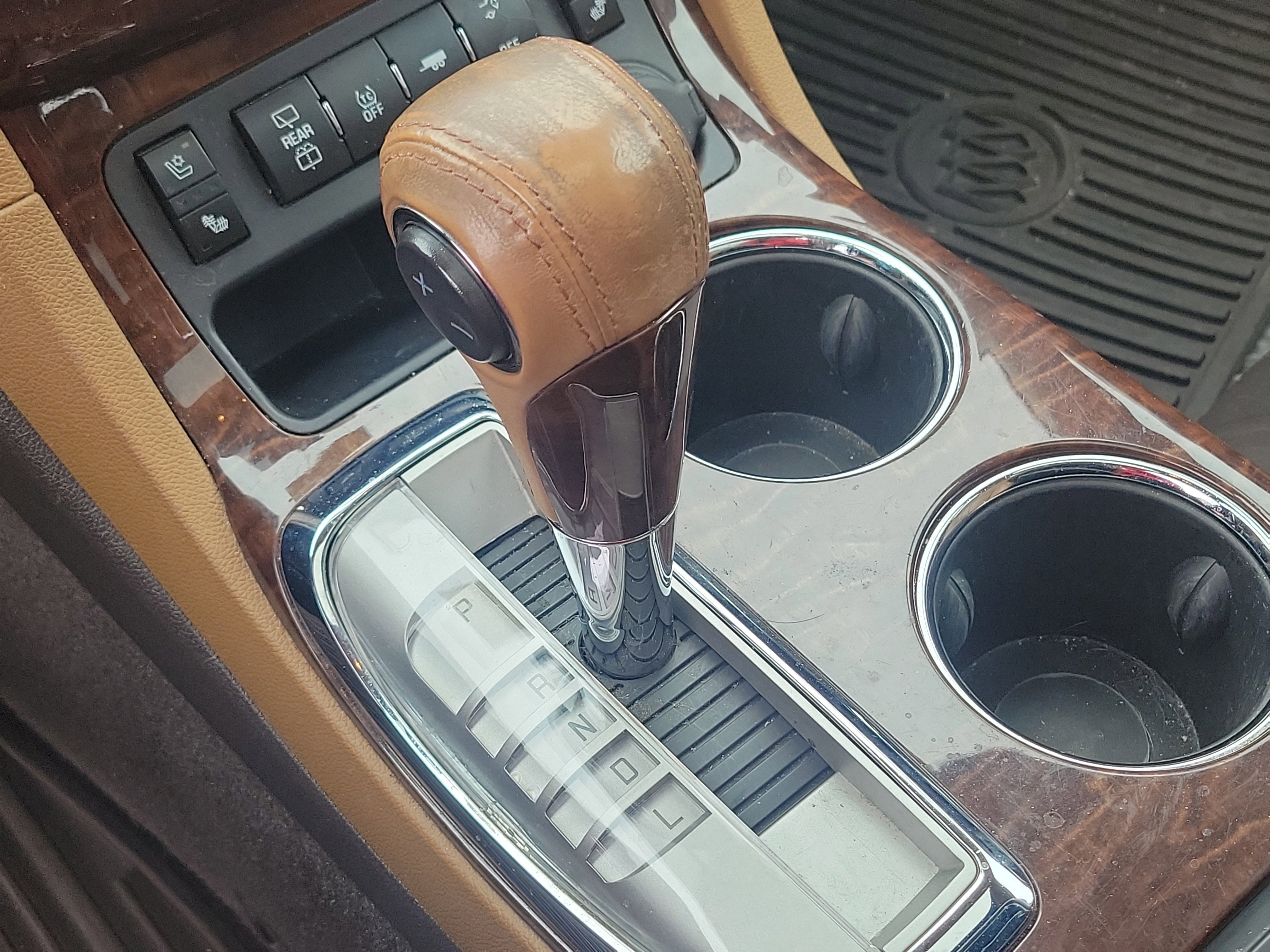 Used 2015 Buick Enclave Premium w/ Experience Buick Package image 18