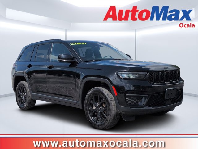 Used 2024 Jeep Grand Cherokee Altitude