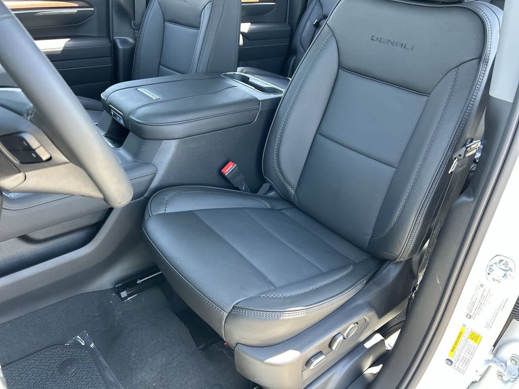 New 2026 GMC Sierra 2500 Denali w/ Denali Reserve Package AWD/4WD image 20