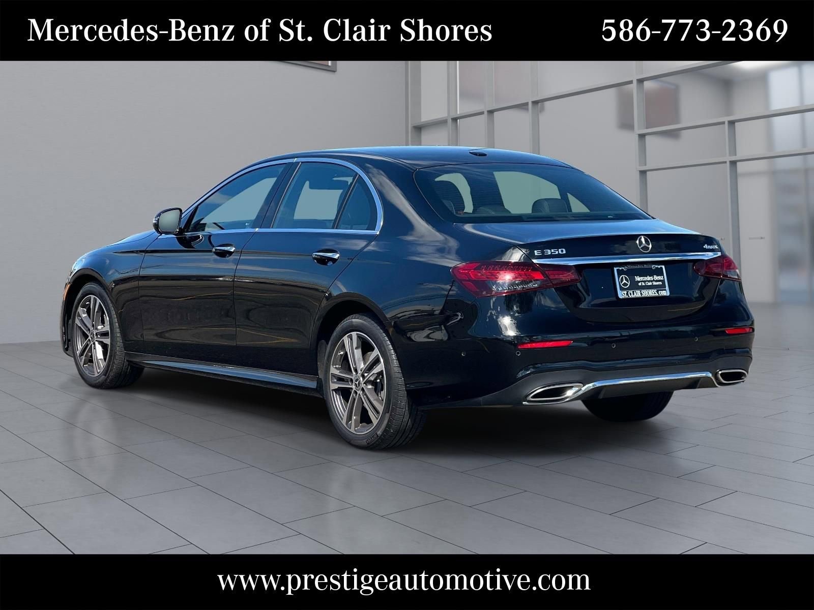 Used 2023 Mercedes-Benz E 350 4MATIC Sedan image 3