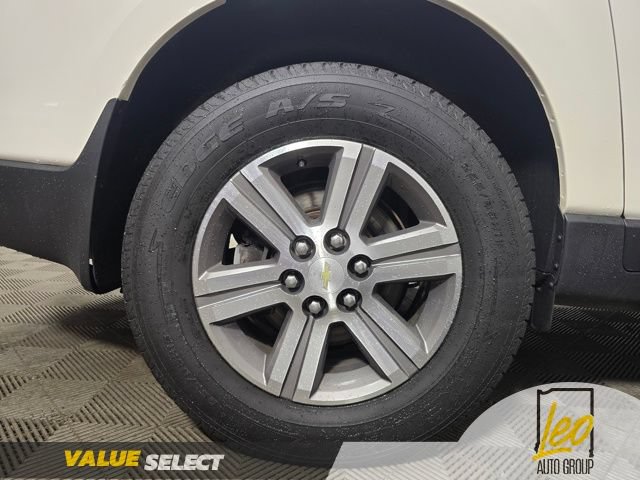 Used 2015 Chevrolet Traverse LT FWD image 24