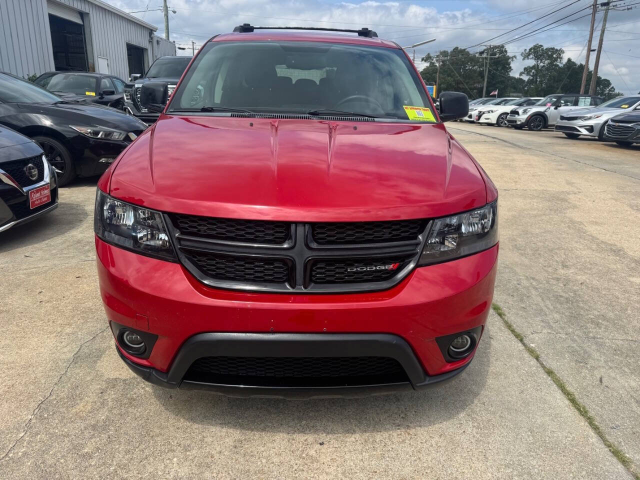 Used 2016 Dodge Journey SXT w/ Blacktop Package FWD image 4