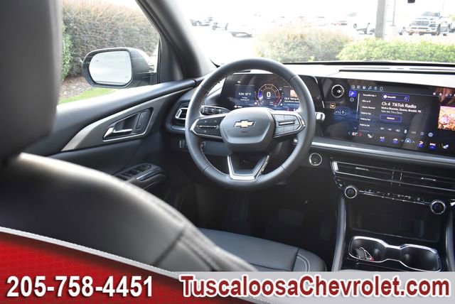 New 2026 Chevrolet Traverse LT w/ Driver Confidence Package FWD image 21