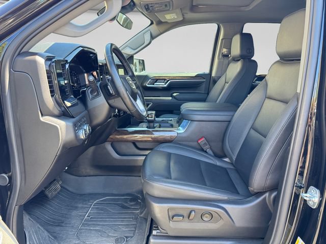 Used 2025 GMC Sierra 1500 Elevation w/ Elevation Premium Package AWD/4WD image 10