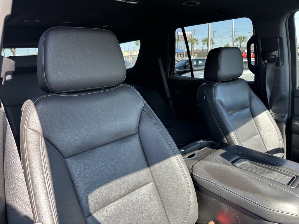 Used 2022 Chevrolet Tahoe LT w/ Luxury Package image 25