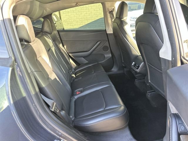 Used 2022 Tesla Model Y Performance image 24