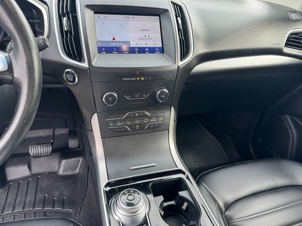 Used 2020 Ford Edge SEL w/ Convenience Package AWD/4WD image 19