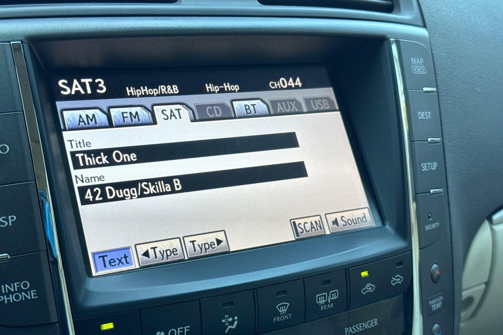 Used 2012 Lexus IS 250 w/ Premium Pkg Value Edition image 24