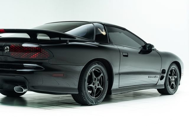 Used 2000 Pontiac Firebird Formula w/ Security Pkg RWD image 13