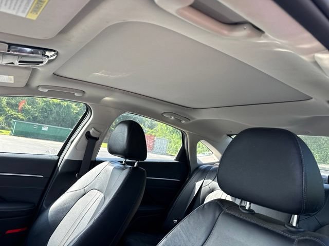 Used 2021 Hyundai Sonata Limited w/ Cargo Package FWD image 17