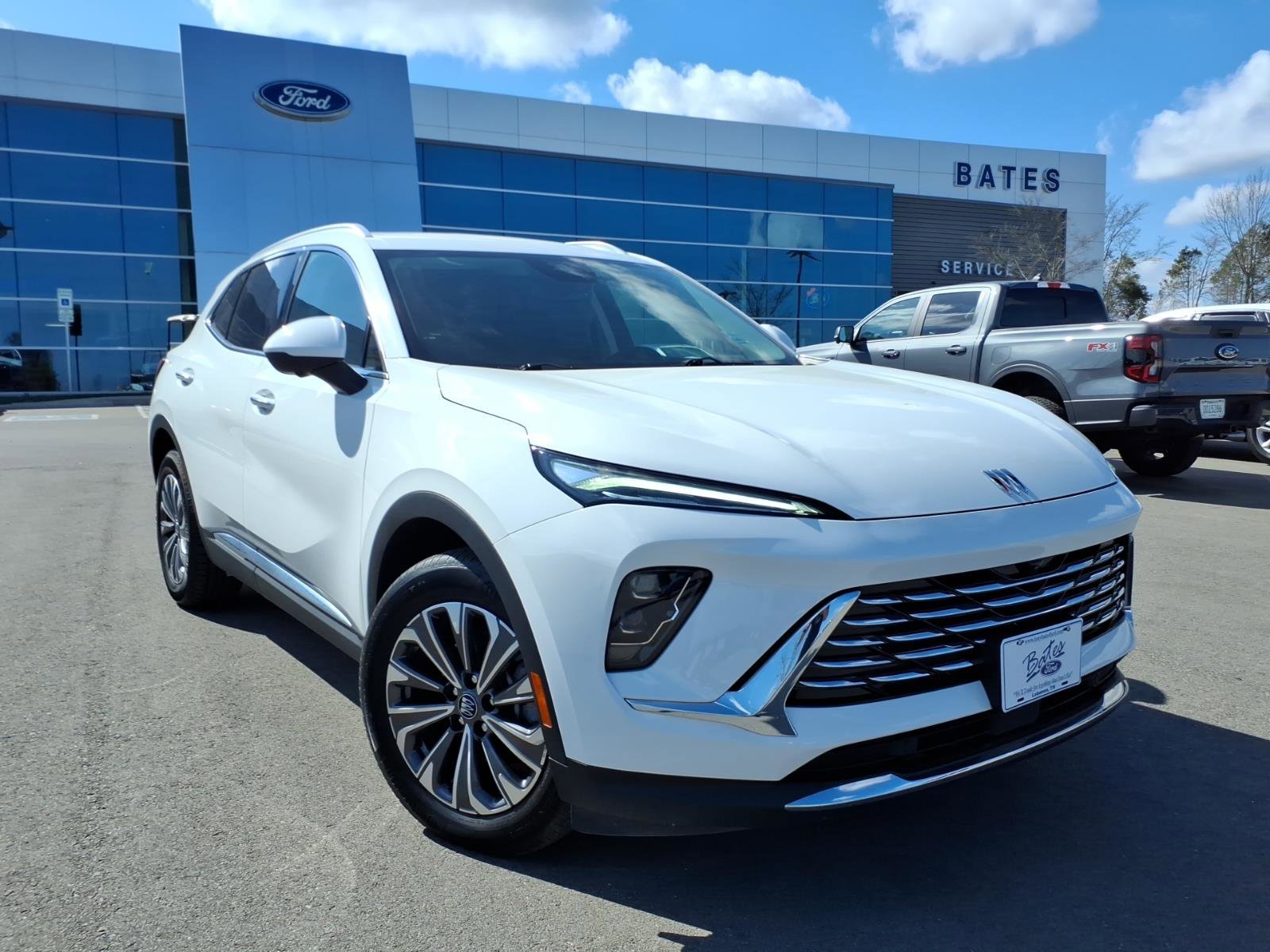 Used 2025 Buick Envision Preferred image 1