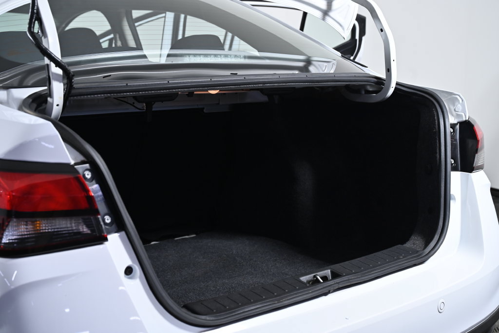 Certified 2024 Nissan Versa S w/ S Plus Package FWD image 29