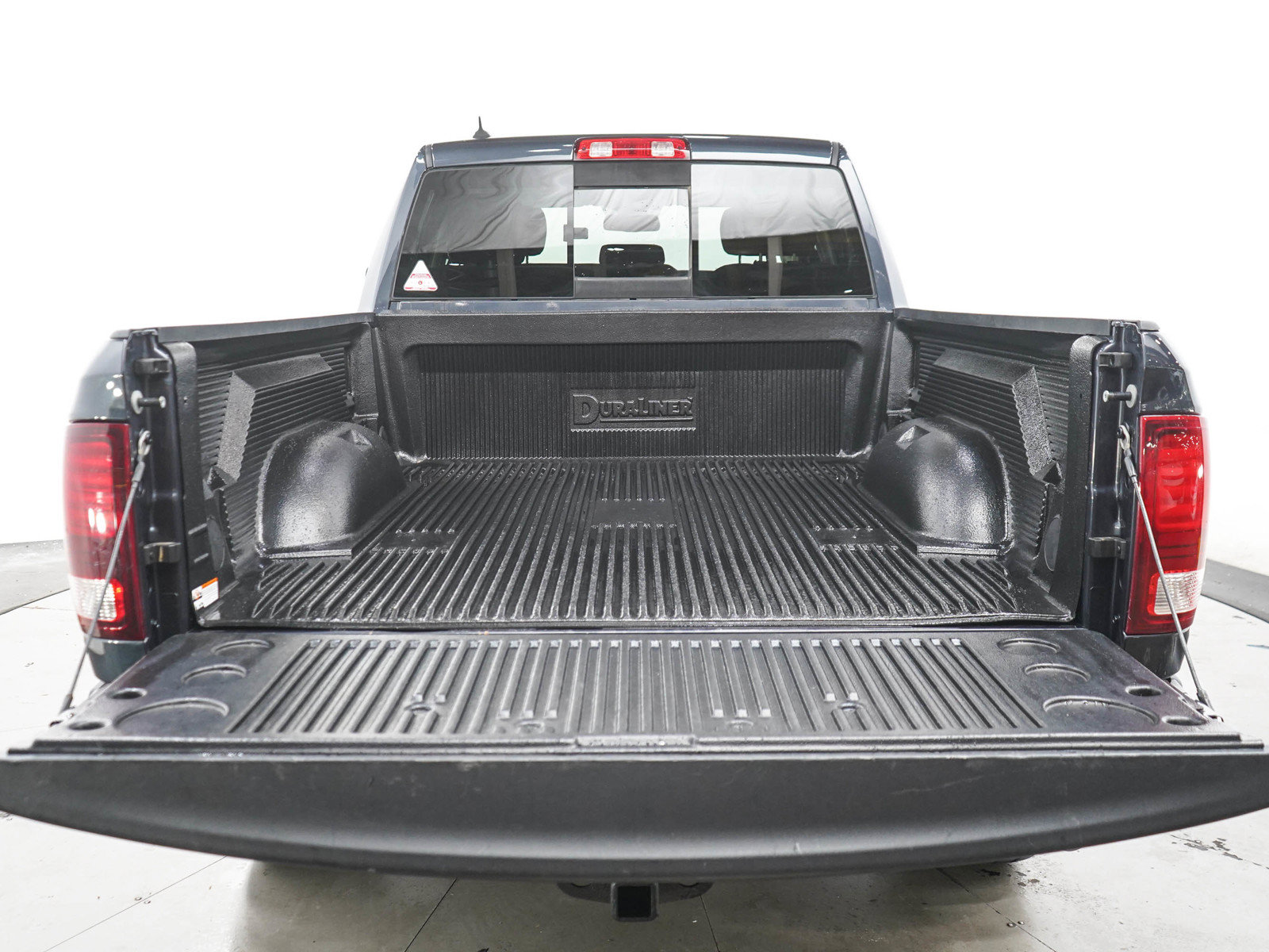 Used 2020 RAM 1500 Warlock w/ Electronics Group AWD/4WD image 16