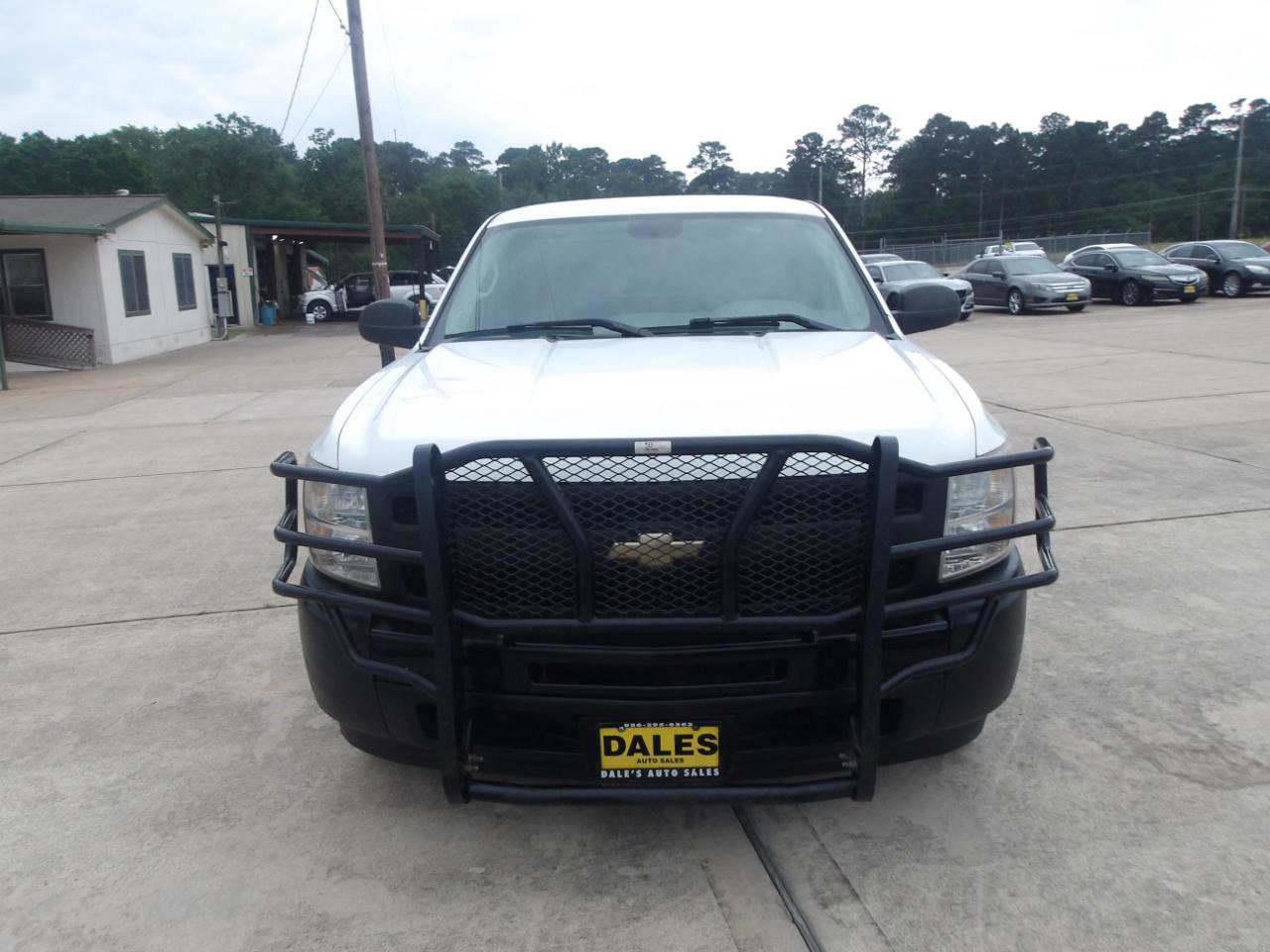 Used 2010 Chevrolet Silverado 1500 W/T RWD image 3