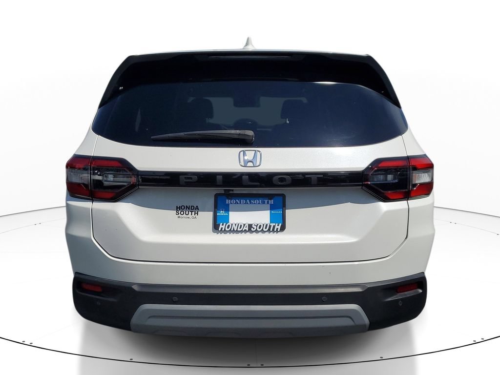 Certified 2025 Honda Pilot EX-L image 6