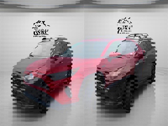 Used 2019 Toyota RAV4 LE image 4