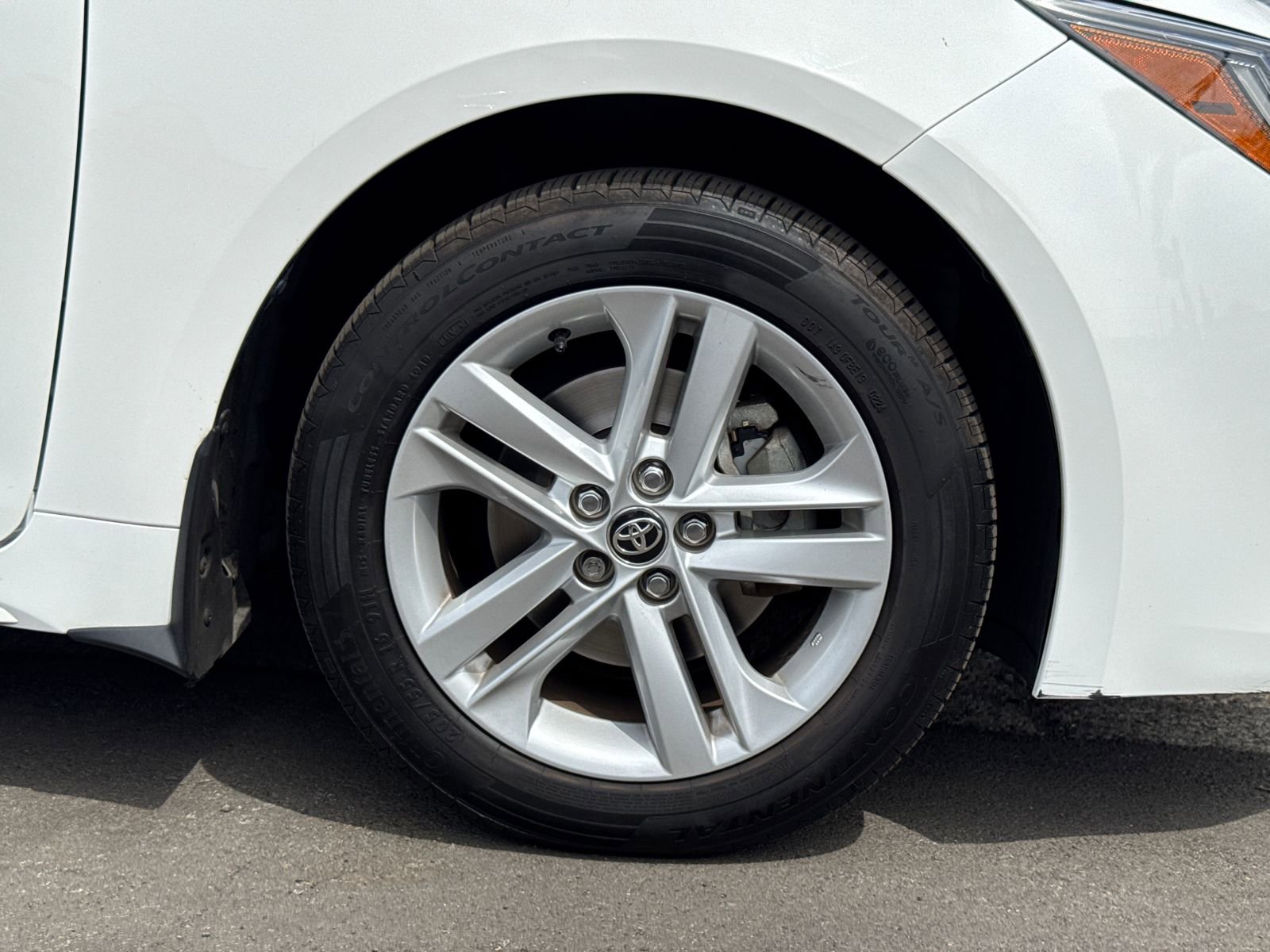 Used 2022 Toyota Corolla SE image 4
