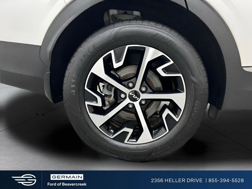 Used 2023 Kia Sportage EX image 10