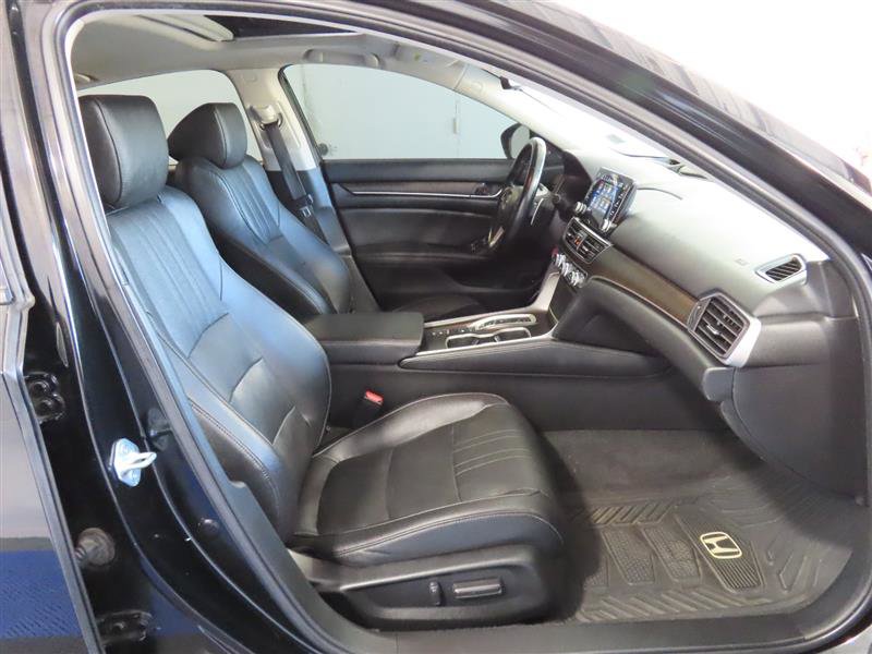 Used 2021 Honda Accord Touring image 38