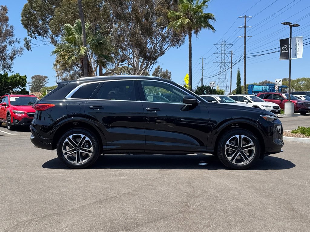 Used 2025 Audi Q5 Premium AWD/4WD image 29
