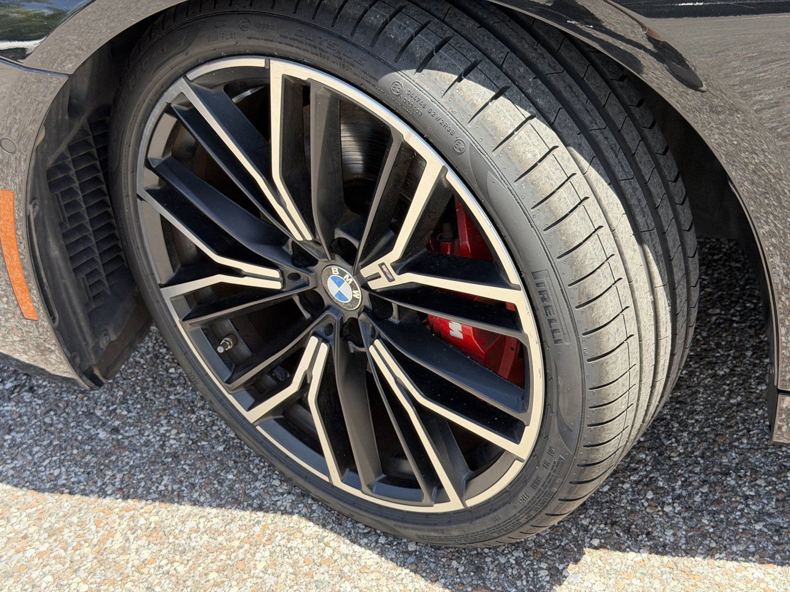 Used 2023 BMW M550i xDrive w/ Executive Package AWD/4WD image 35
