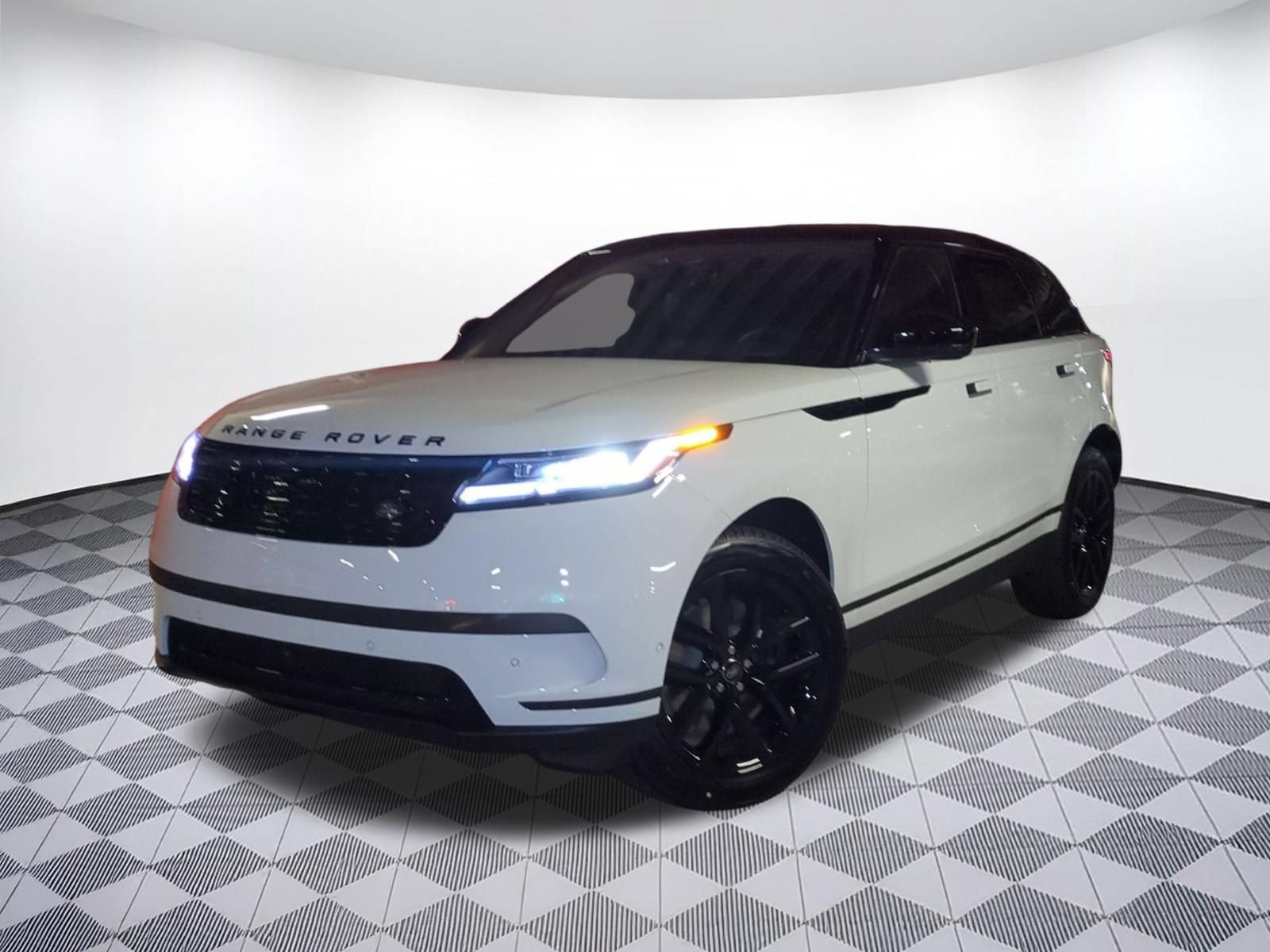 New 2026 Land Rover Range Rover Velar S AWD/4WD image 1