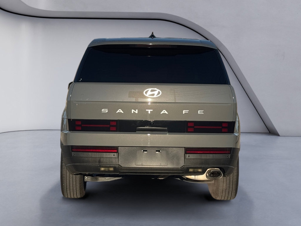 Used 2025 Hyundai Santa Fe SE image 4