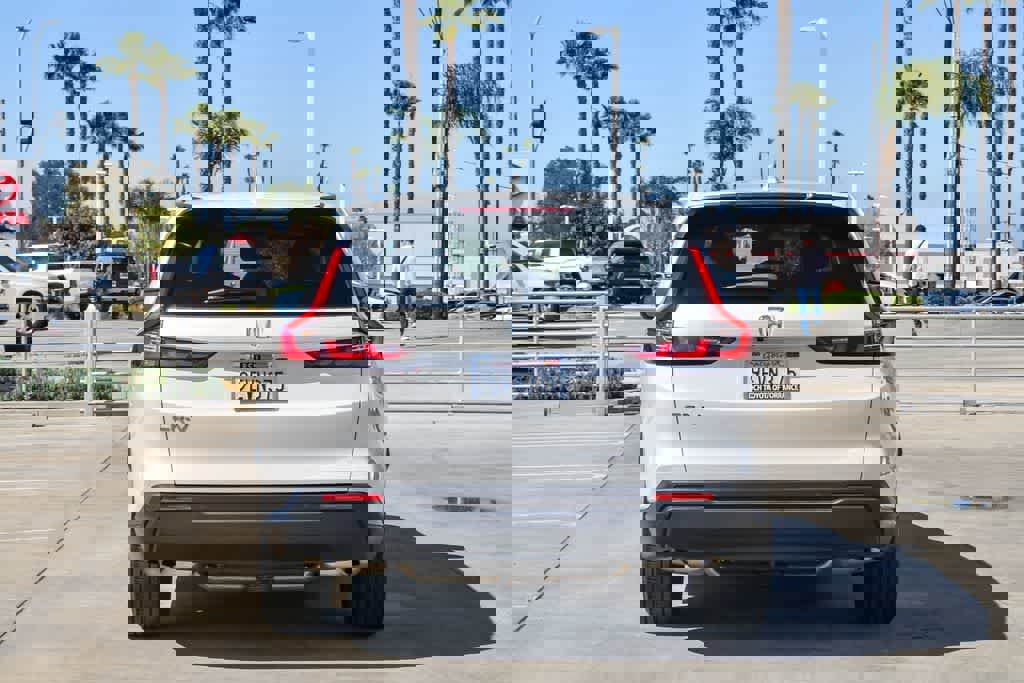 Used 2023 Honda CR-V EX-L image 8