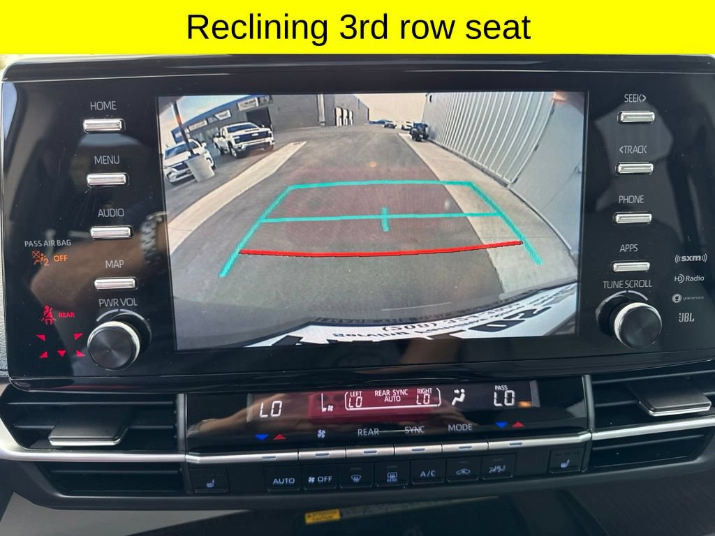 Used 2021 Toyota Sienna XLE w/ XLE Plus Package AWD/4WD image 28