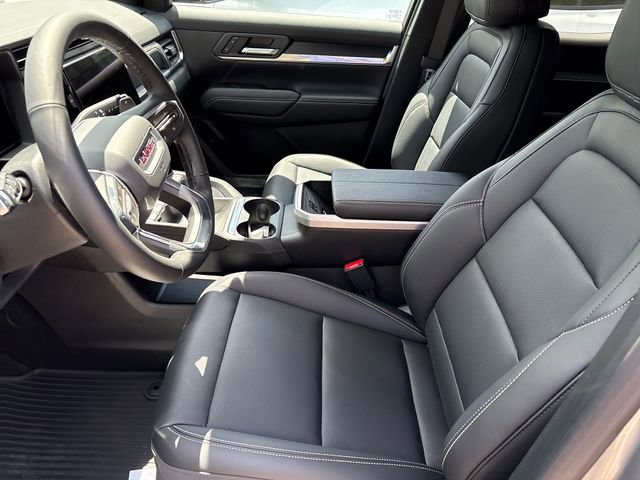 New 2026 GMC Terrain Elevation w/ Elevation Premium Package AWD/4WD image 4