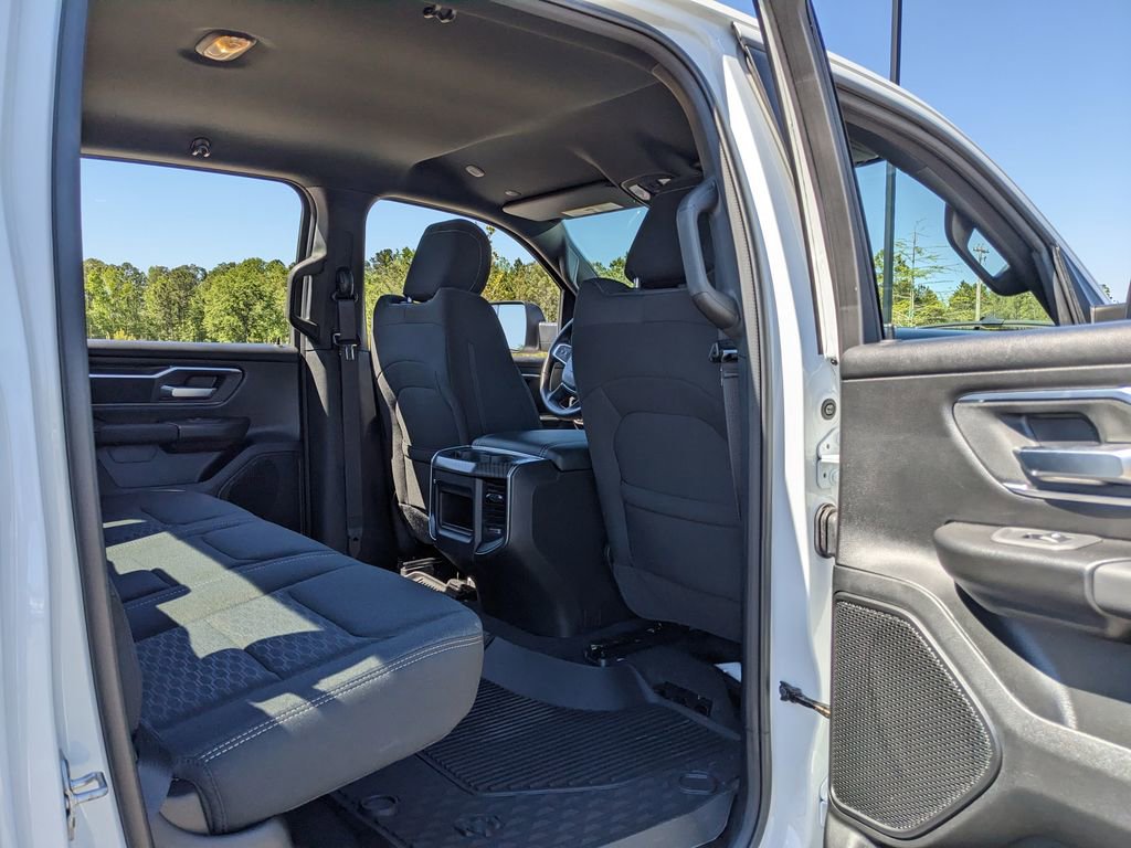 New 2026 RAM 1500 4x4 Crew Cab image 41