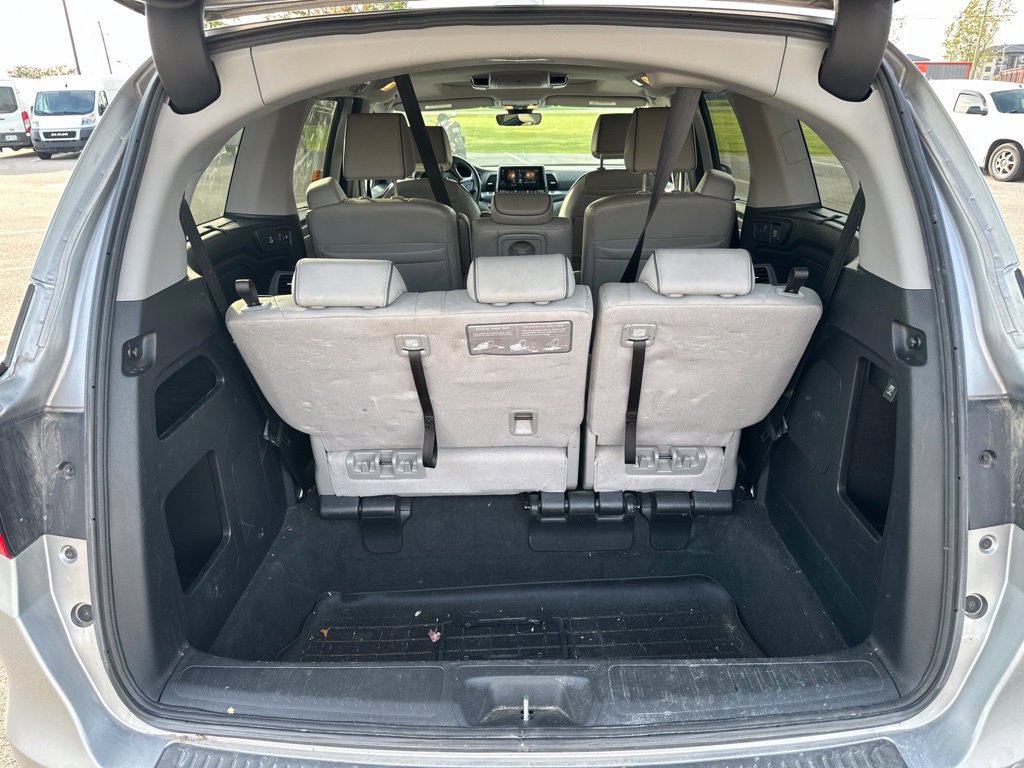 Used 2024 Honda Odyssey Elite image 12
